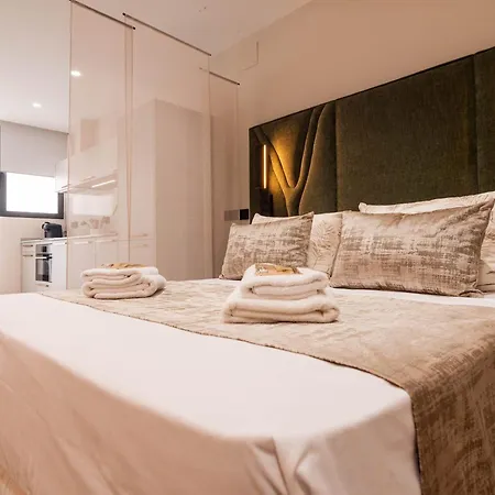 Apartment Lofts Nou Mestalla *