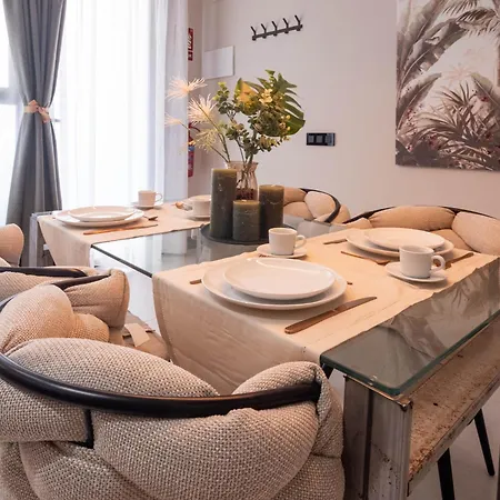Apartment Lofts Nou Mestalla